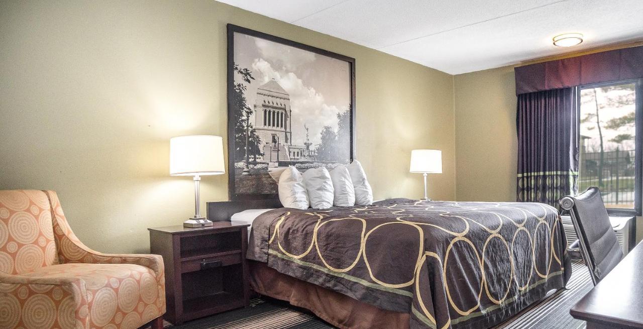 Super 8 By Wyndham Indianapolis South Motel Luaran gambar